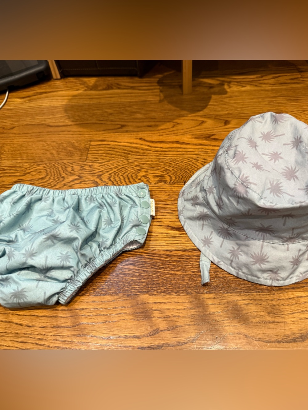 Tahari Mint Green Star-Print Swim diaper + hat